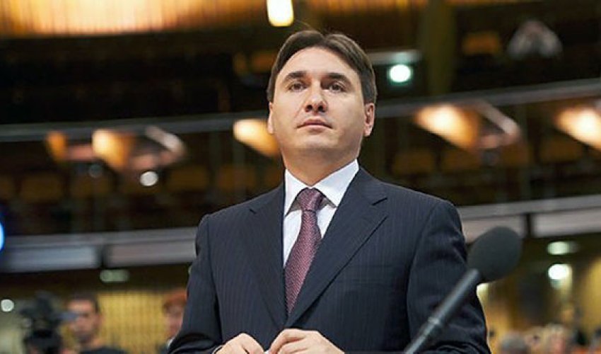 Sarkisyan Təhlükəsizlik Şurasına yeni katib təyin etdi