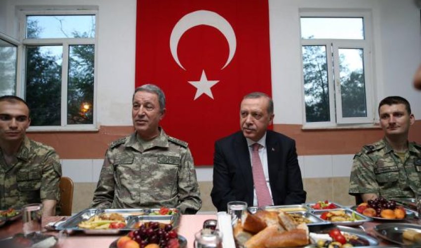 Ərdoğan iftar süfrəsində