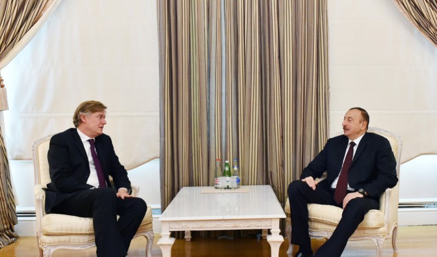 İlham Əliyev Avropa Xalq Partiyasının baş katibini qəbul edib