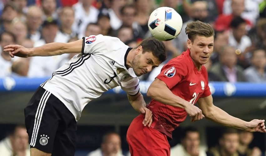 Euro 2016: Germany held by Poland