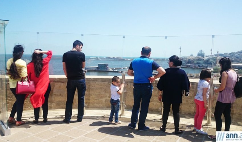 İçərisindən fəth edilən Qız qalası - FOTOLAR