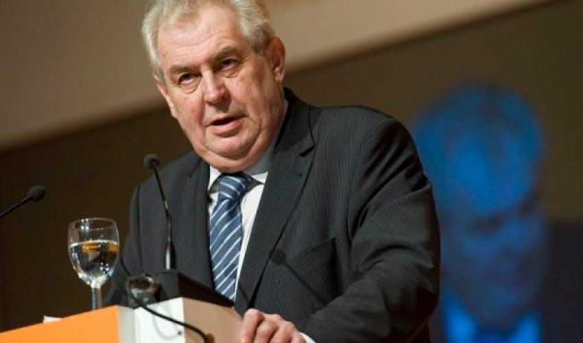 Çexiya prezidentindən Bakı və Anakaraya qarşı qərar