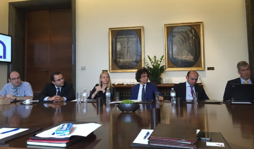 İtaliyanın Milli Elmi Şurası ilə AMEA arasında əməkdaşlıq Sazişi imzalanıb