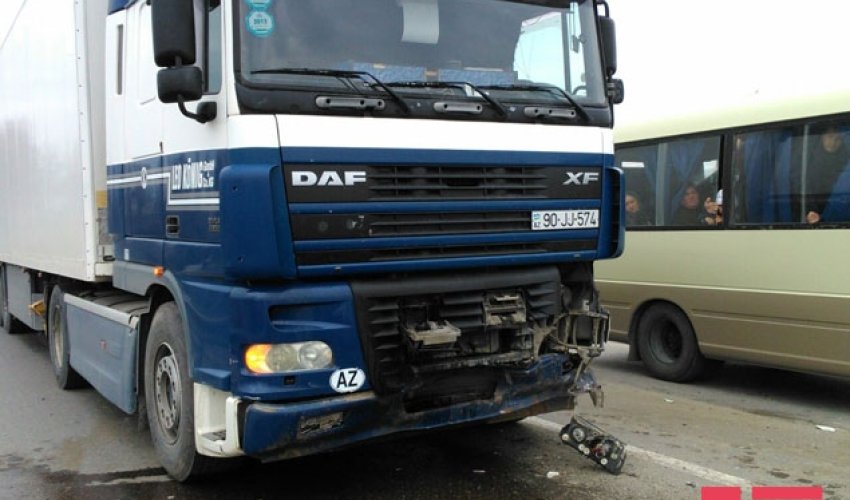 Ukrayna Azərbaycana ixracının 53%-ni itirdi