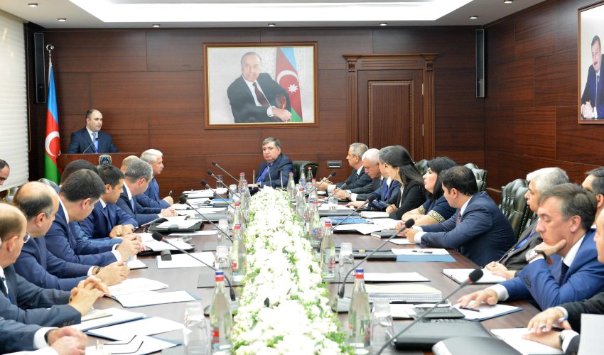 Vergilər Nazirliyində kollegiya iclası keçirildi