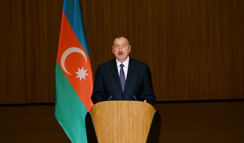 Prezident: “Dünyada baş verən böhranlara baxmayaraq, inkişaf yolumuzla gedirik”