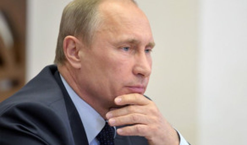 Putin Sergey İvanovun istefaya göndərilməsini şərh etdi