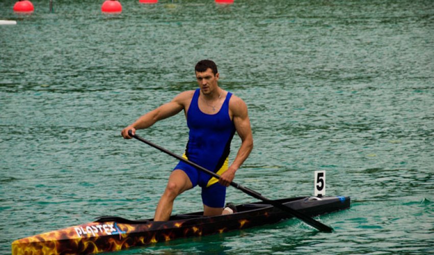 Azerbaijani canoe sprinter in finals at Rio 2016