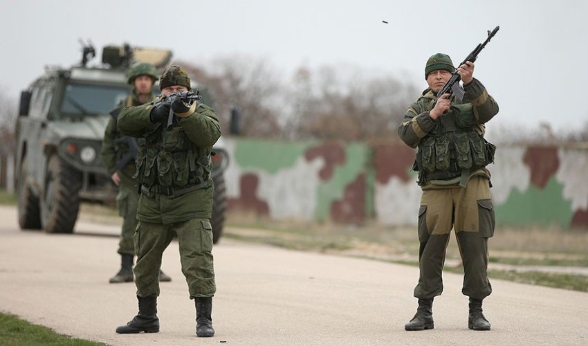 Rusiya Krımda hərbi təlim keçirir