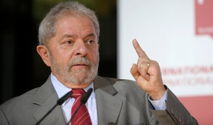 Sabiq prezidentə qarşı korrupsiya ittihamı