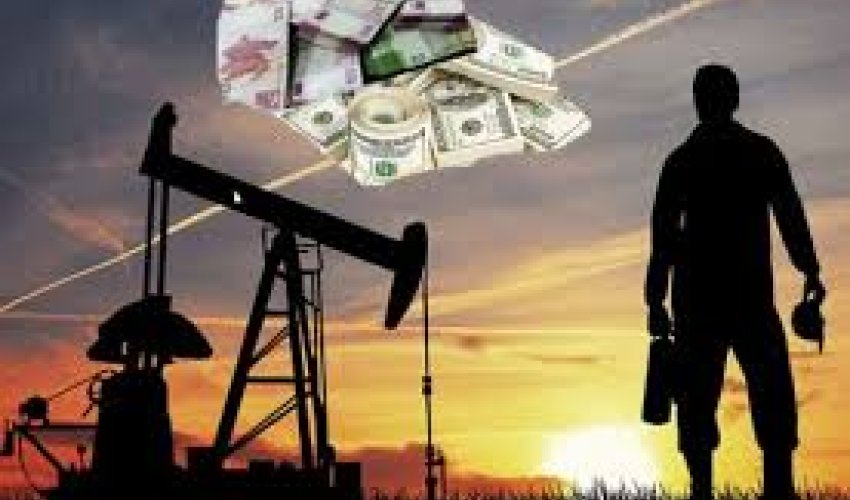 Azeri banks suspend sale of foreign currency