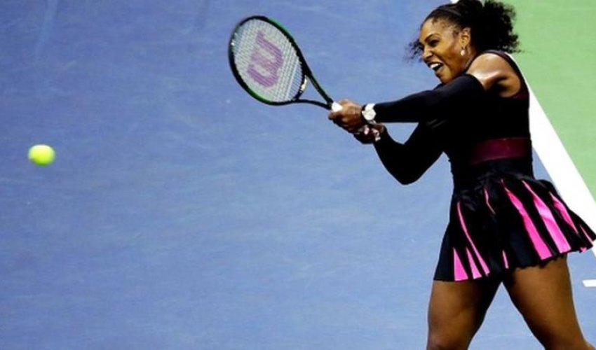 Serena Williams eases past Ekaterina Makarova in New York