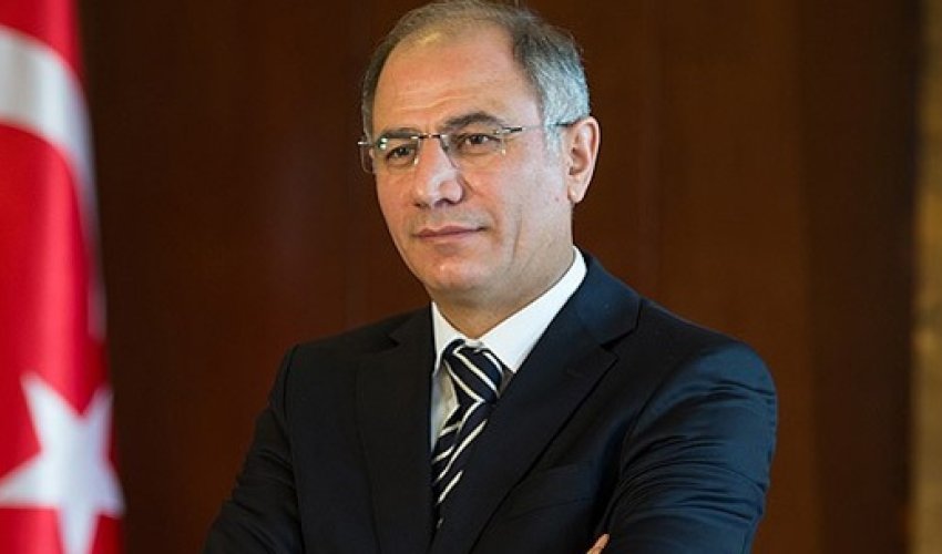 Türkiyənin daxili işlər naziri istefa verdi Türkiyənin daxili işlər naziri istefa verdi