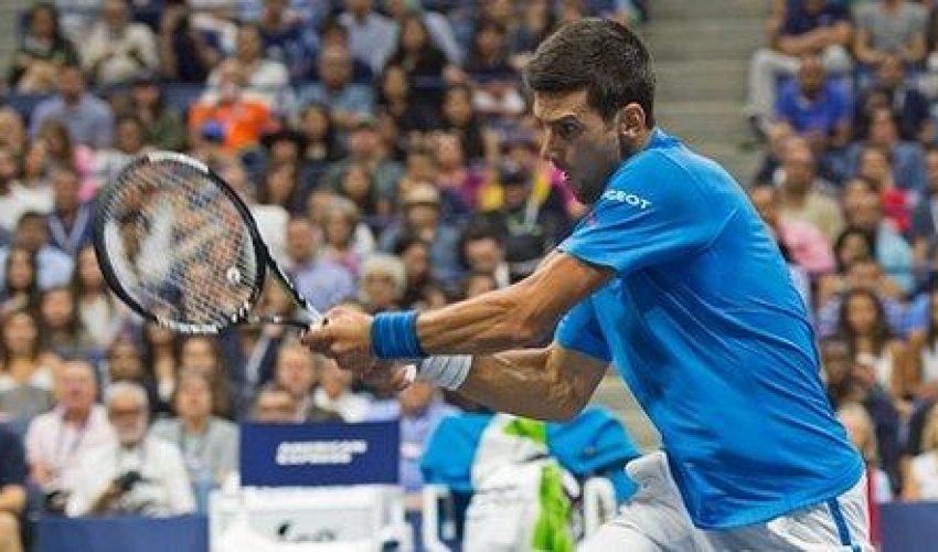 Novak Djokovic beats Kyle Edmund in fourth round