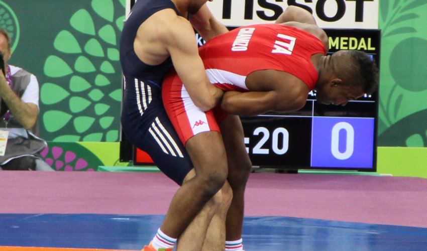 MOK-un vitse-prezidenti Azərbaycan güləşinə 