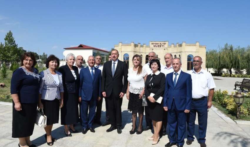 İlham Əliyev Yalama kəndindəki Heydər Əliyev adına parkda yaradılan şəraitlə tanış olub