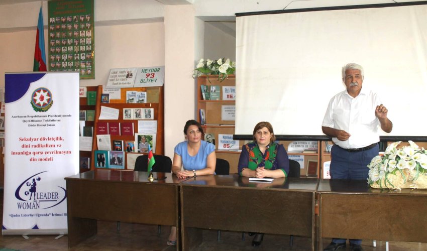 Qaxda dini radikalizm və dünyəvi dövlətçiliklə bağlı debat