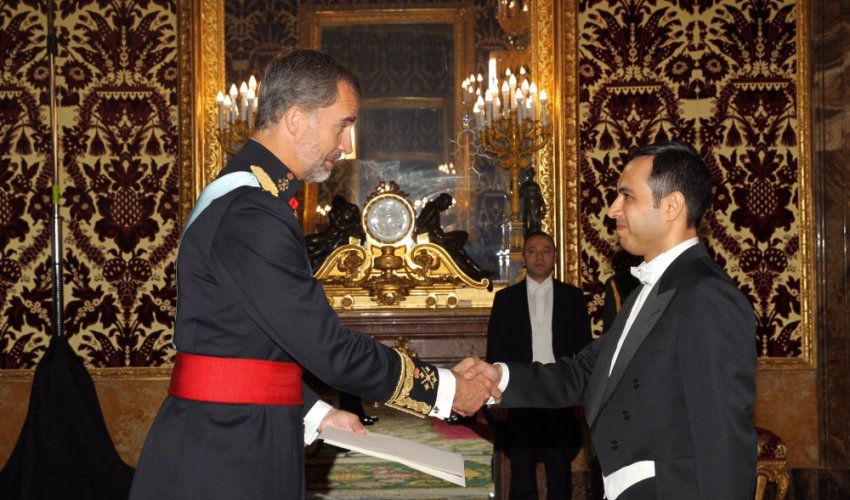 Abel Məhərrəmovun oğlu kralın qəbulunda - FOTOLAR