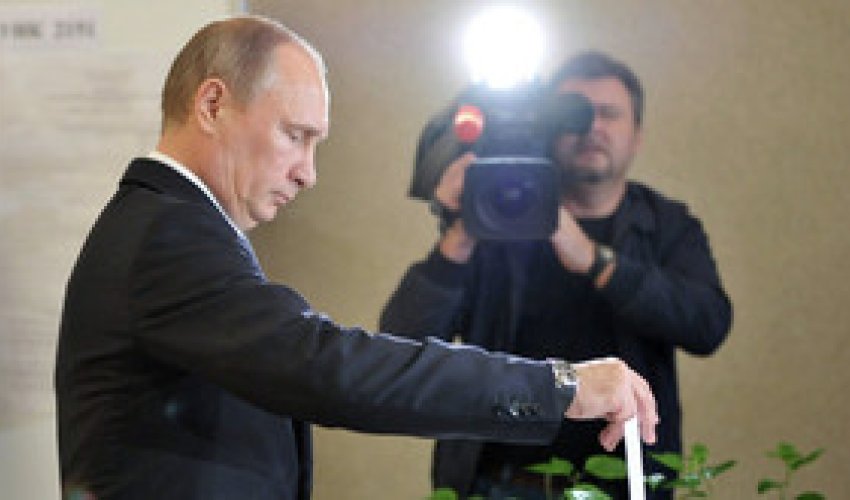 Putin seçkilərdə səs verdi