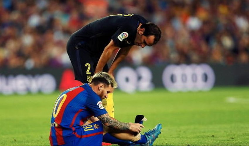 Messi zədələndi - Üç həftə meydana çıxmayacaq Messi zədələndi - Üç həftə meydana çıxmayacaq