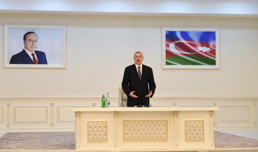 İlham Əliyev: Referendum bir daha bizim siyasətimizə xalq tərəfindən böyük etimadın göstəricisidir