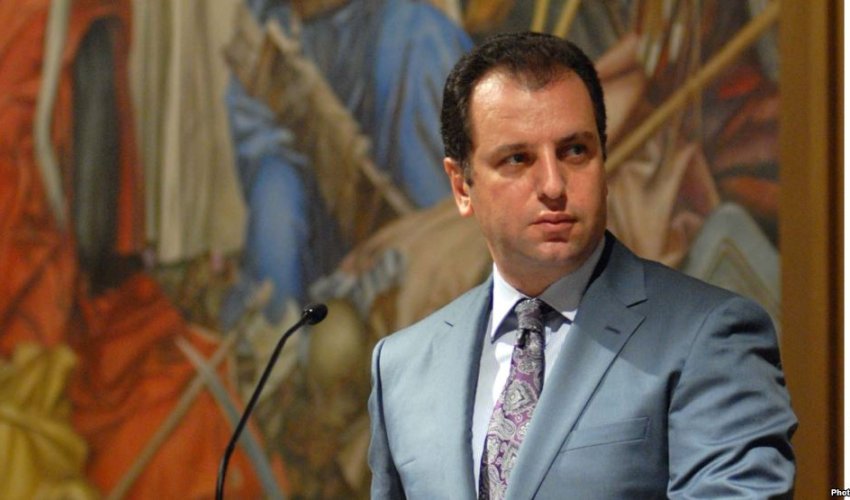 Ermənistanın yeni müdafiə naziri bəlli oldu - FOTOLAR