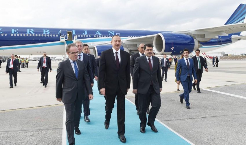 İlham Əliyev Türkiyədə işgüzar səfərdədir - FOTOLAR