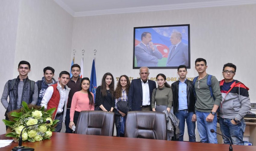 BHOS students met with Fuad Poladov