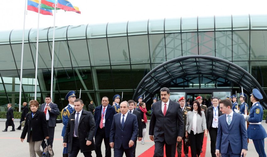 Nikolas Maduronun Azərbaycana rəsmi səfəri başa çatıb