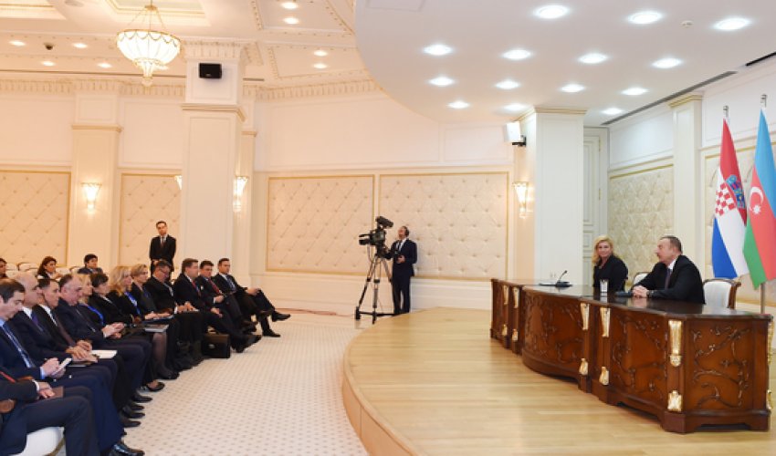 Prezidentlər birgə bəyanatla çıxış ediblər