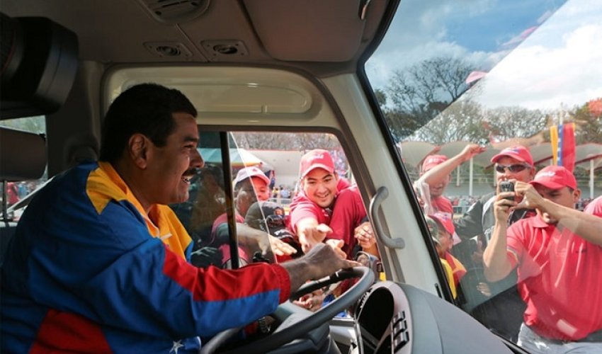Avtobus sürücülüyündən prezidentliyə gedən yol - Maduronun sirli həyatı - FOTOLAR