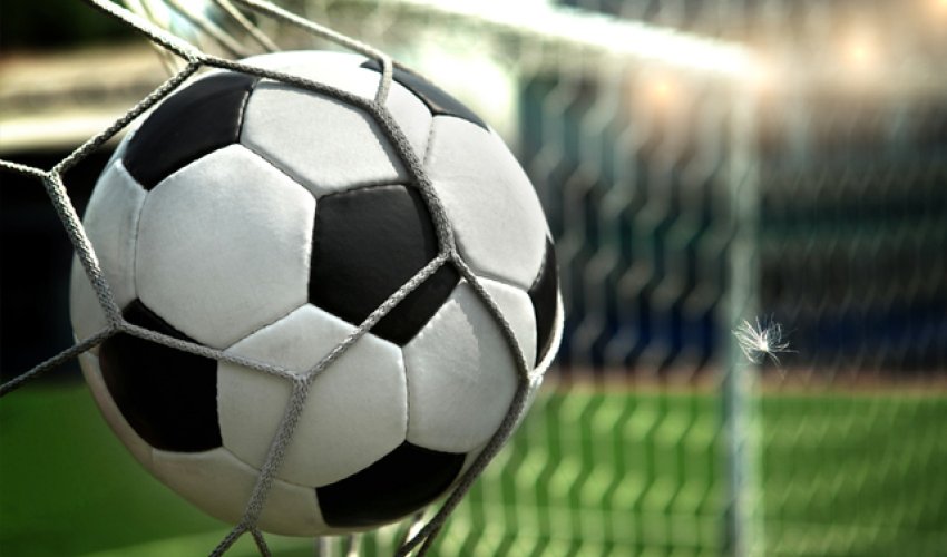 Məşhur futbolçunun ölüm xəbəri yayıldı