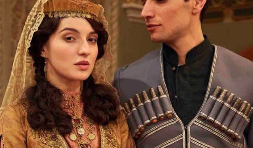 “Əli və Nino” filminə hədiyyəli aksiya davam edir!