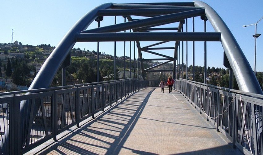 Bakıda 11 piyada keçidi inşa olunur