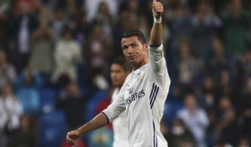 Ronaldo sabah müqavilə imzalayacaq