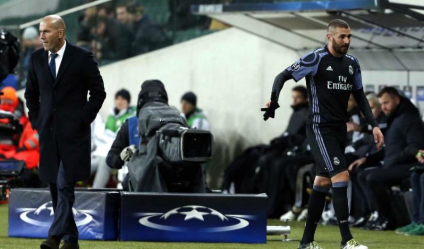 Benzema məşqlərə başladı