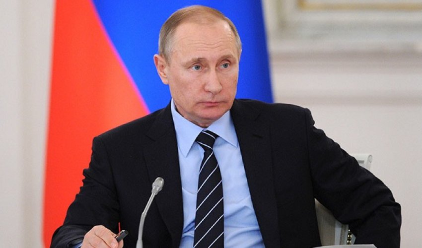 Trampı təbrik edən ilk prezident Putin oldu