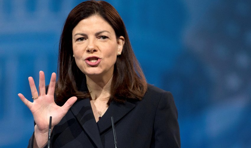 Pentaqon tarixində İLK DƏFƏ