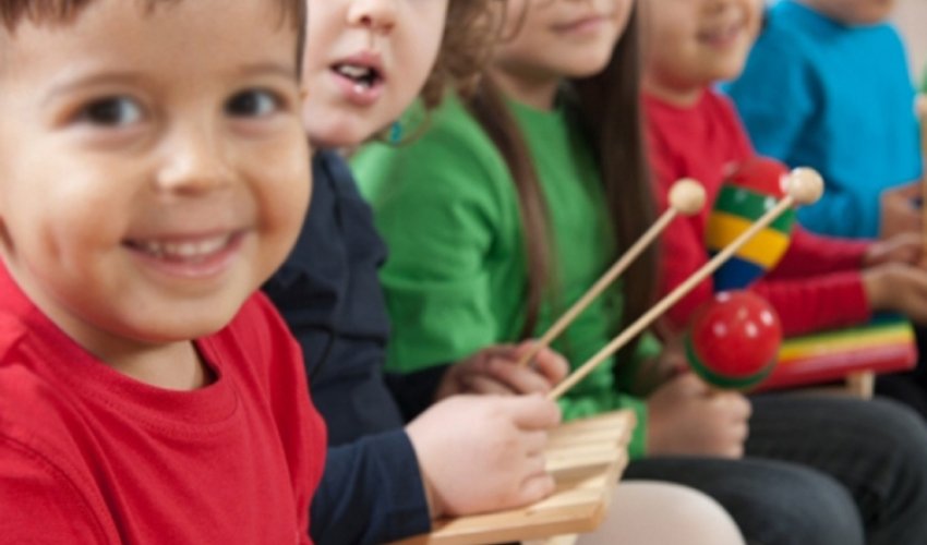 Bu gün Ümumdünya Uşaqlar Günüdür