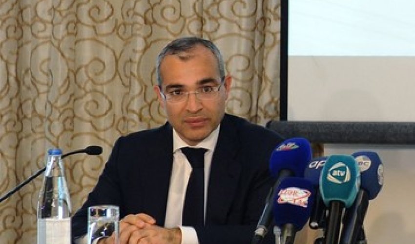 90,000 Azerbaijani students get education in Russian