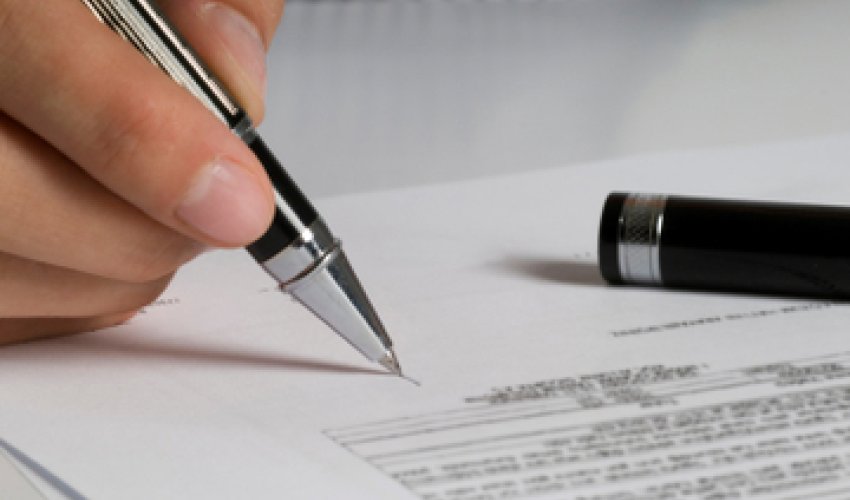 Azerbaijani, Russian defense ministers to sign 2017 co-op plan