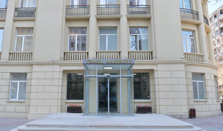 Təhsil Nazirliyi: Son 20 ildə 25 mindən çox diplomun 25-30 faizi tanınmayıb Təhsil Nazirliyi: Son 20 ildə 25 mindən çox diplomun 25-30 faizi tanınmayıb