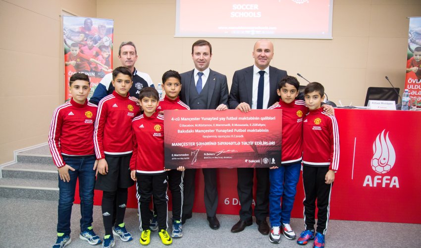 Mançester Yunayted Yay Futbol Məktəbinin qalibləri Mançesterə yola düşürlər