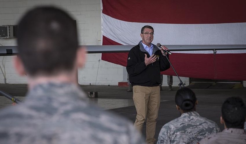 ABŞ müdafiə naziri Əfqanıstanda