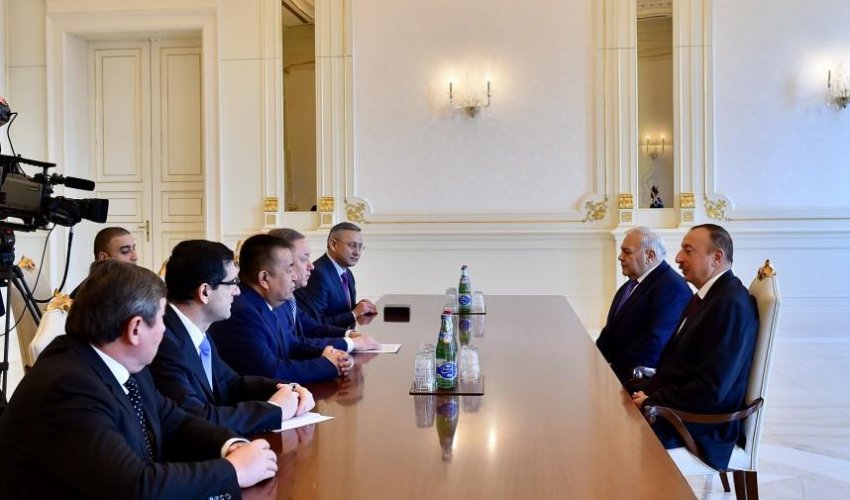 İlham Əliyev 3 ölkənin parlament sədrlərini qəbul edib - YENİLƏNİR