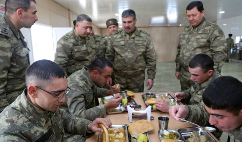 Cəbhəboyu zonada yeni hərbi şəhərcik istifadəyə verilib - FOTOLAR