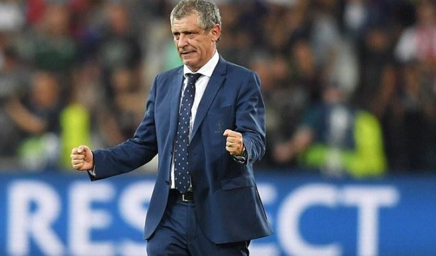 Fernandu Santuş ilin məşqçisi seçildi