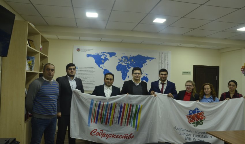 Beynəlxalq gənclər təşkilatının icraçı direktoru ilə görüş