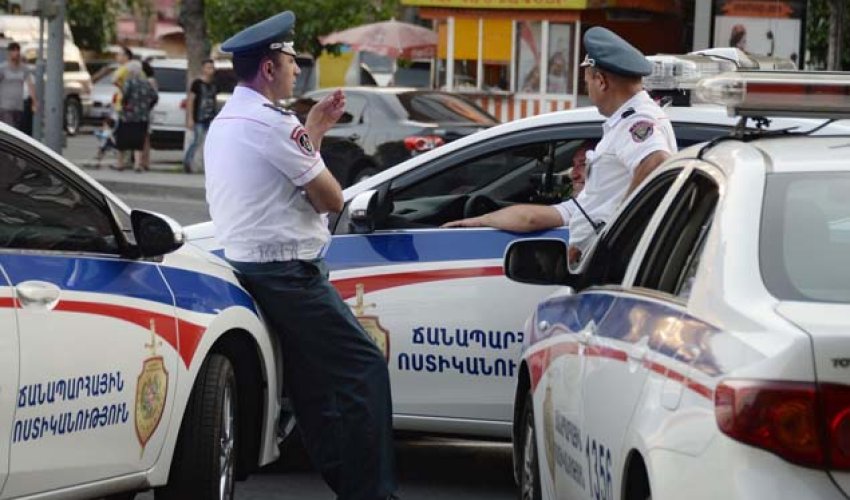 В центре Еревана обнаружили труп российского военачальника В центре Еревана обнаружили труп российского военачальника