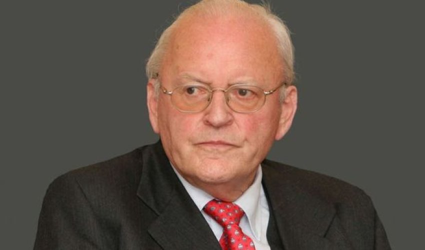 Almaniyanın keçmiş prezidenti vəfat edib